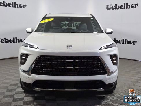 Certified 2025 Buick Enclave Avenir w/ Super Cruise Package FWD image 2