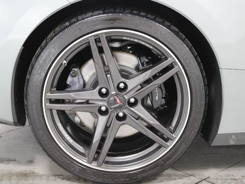 Used 2024 Chevrolet Corvette Stingray Coupe w/ Z51 Performance Package image 13