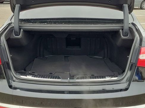 Used 2016 Kia Cadenza image 10