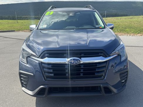 Used 2023 Subaru Ascent Limited w/ Technology Package AWD/4WD image 9