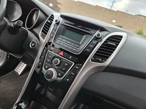 Used 2013 Hyundai Elantra GT w/ Touch & Go Pkg FWD image 37