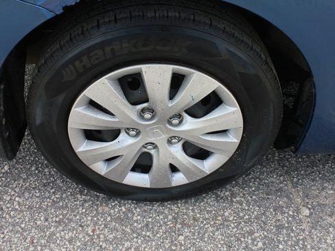 Used 2012 Honda Civic LX image 46