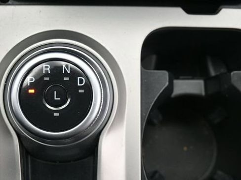 Used 2021 Ford Explorer 4WD image 25