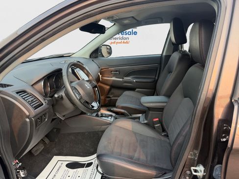 Used 2025 Mitsubishi Outlander Sport SE AWD/4WD image 10