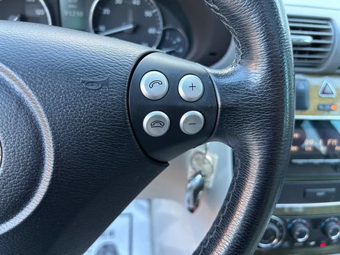 Used 2007 Mercedes-Benz C 230 Sedan image 13