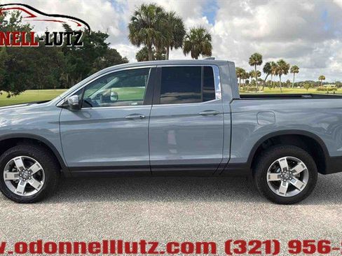 Used 2025 Honda Ridgeline RTL image 3