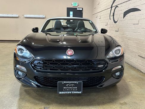 Used 2017 FIAT 124 Spider Lusso RWD image 13