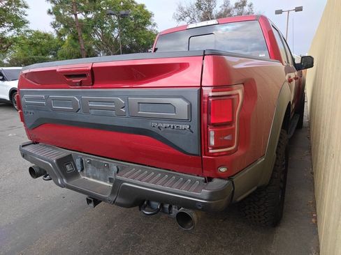 Used 2019 Ford F150 Raptor w/ Equipment Group 802A Luxury AWD/4WD image 3