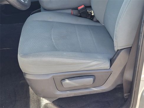 Used 2016 RAM 3500 Tradesman w/ Chrome Appearance Group image 17