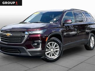 Used 2023 Chevrolet Traverse LT FWD video 1