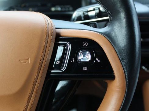 Certified 2023 Lincoln Aviator Black Label w/ Dynamic Handling Package image 15