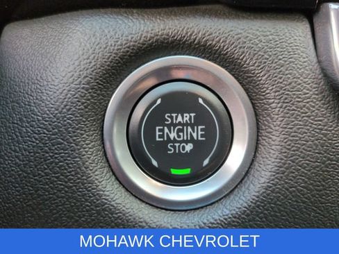 Used 2024 Chevrolet Colorado LT w/ LT Convenience Package III AWD/4WD image 18
