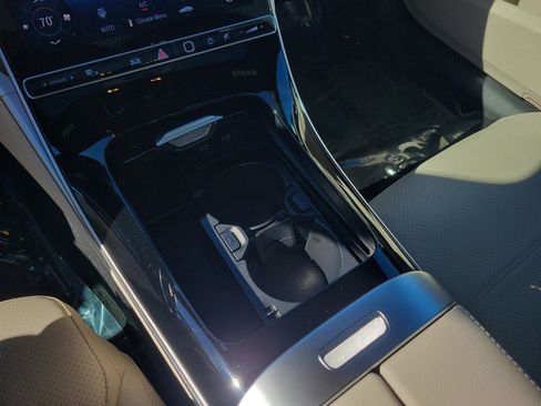 Certified 2025 Mercedes-Benz C 300 Sedan image 19