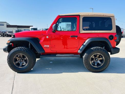 Used 2021 Jeep Wrangler Sport AWD/4WD image 27