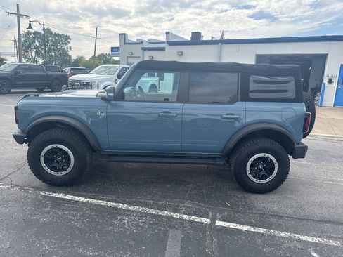 Used 2022 Ford Bronco Outer Banks w/ Sasquatch Package AWD/4WD image 6