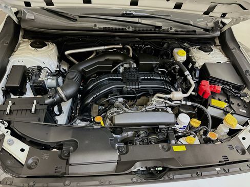 Used 2024 Subaru Crosstrek 2.0i Premium image 34