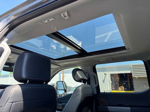 Used 2024 Ford F250 Lariat w/ Lariat Ultimate Package image 19