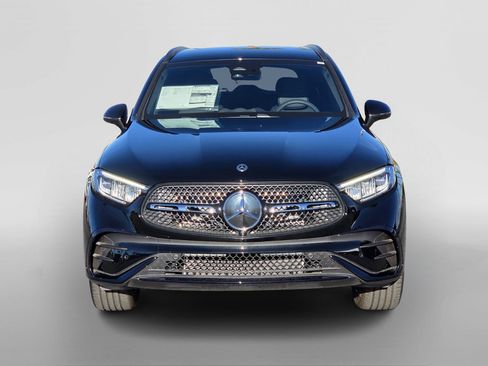 New 2025 Mercedes-Benz GLC 300 image 9
