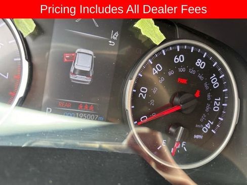 Used 2020 Toyota RAV4 XLE AWD/4WD image 8