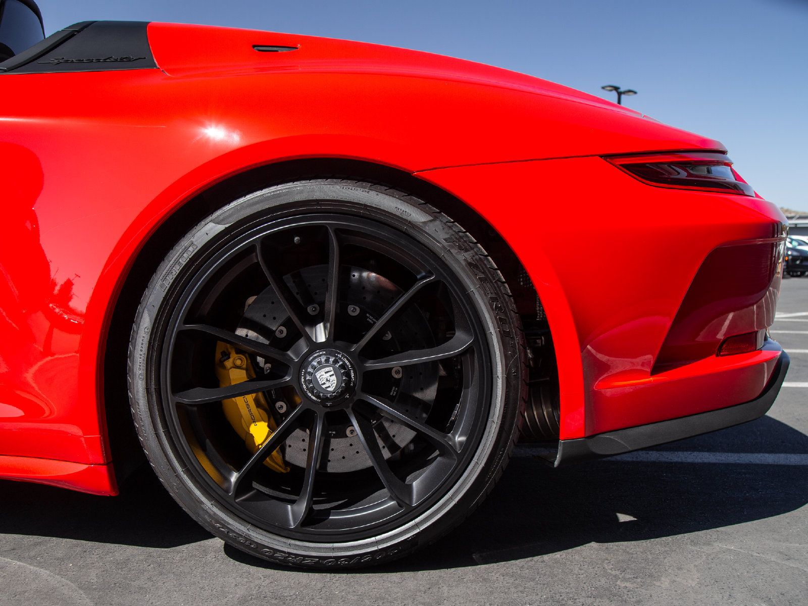 Used 2019 Porsche 911 Speedster RWD image 8