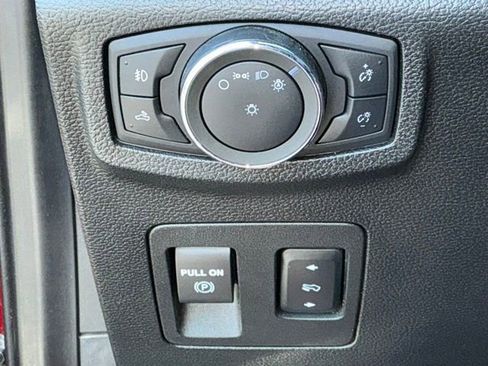 Used 2019 Ford F150 XLT w/ Equipment Group 302A Luxury AWD/4WD image 36