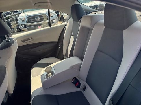 Used 2024 Toyota Corolla LE FWD image 33