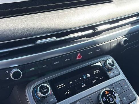 Used 2023 Hyundai Palisade Calligraphy AWD/4WD image 21