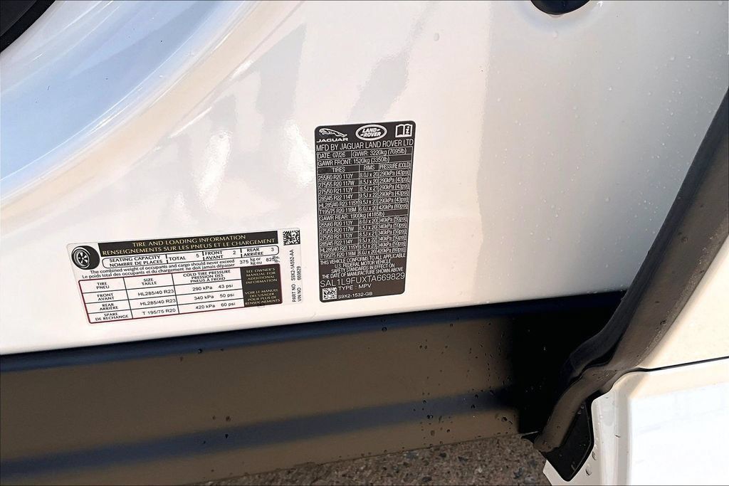 New 2026 Land Rover Range Rover Sport Dynamic SE AWD/4WD image 13