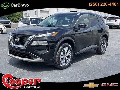 Used 2022 Nissan Rogue SV w/ SV Premium Package FWD image 1