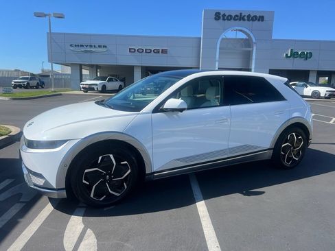 Used 2024 Hyundai Ioniq 5 Limited RWD image 2