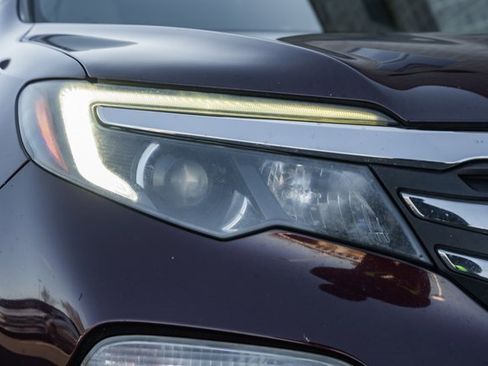 Used 2017 Honda Pilot EX-L image 18