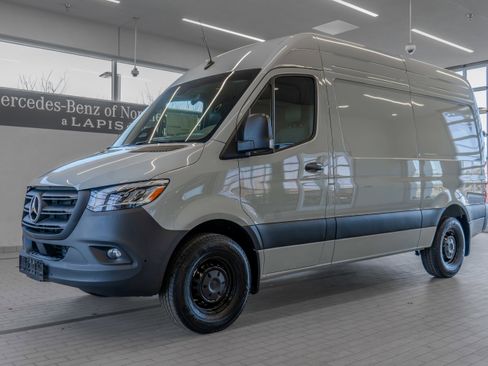 New 2025 Mercedes-Benz Sprinter 2500 image 3