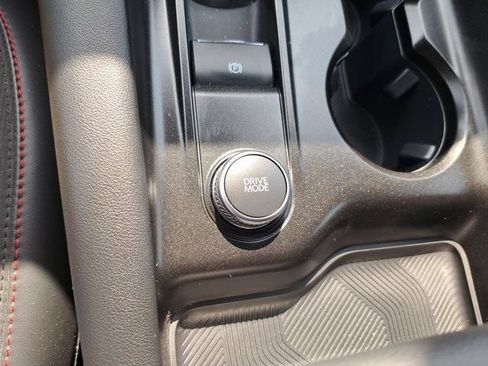Used 2025 Ford Explorer ST-Line w/ Premium Package RWD image 18