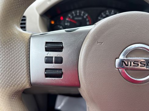 Used 2012 Nissan Frontier SV w/ SV Premium Utility Pkg RWD image 22