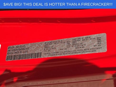 Used 2025 Jeep Wrangler Unlimited Sahara AWD/4WD image 27