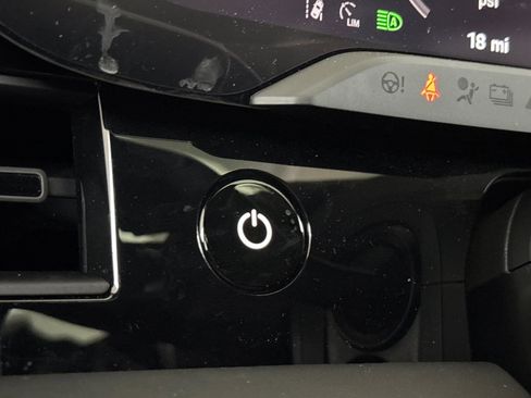 New 2025 Porsche Taycan GTS image 23