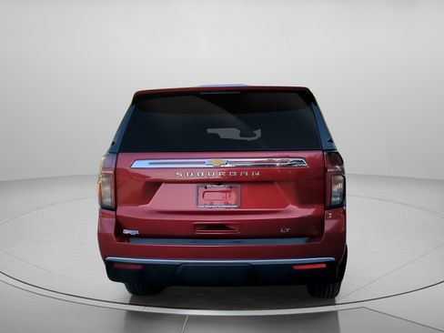 Used 2021 Chevrolet Suburban LT RWD image 24