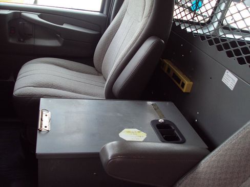 Used 2013 Chevrolet Express 1500 AWD w/ Power Package image 24