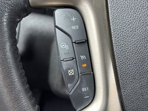 Used 2016 GMC Acadia Denali FWD image 11