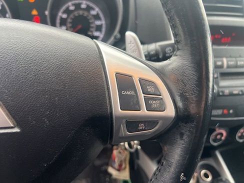 Used 2011 Mitsubishi Outlander Sport ES image 8