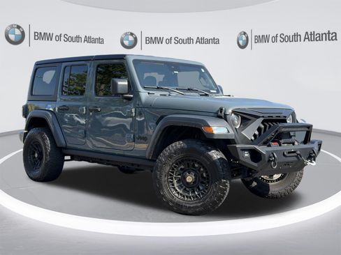 Used 2024 Jeep Wrangler Unlimited Sport AWD/4WD image 2