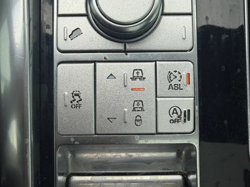 Used 2015 Land Rover Range Rover Sport HSE AWD/4WD image 19