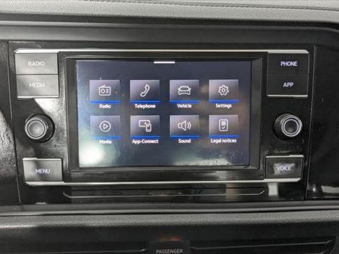 Used 2024 Volkswagen Jetta S FWD image 30