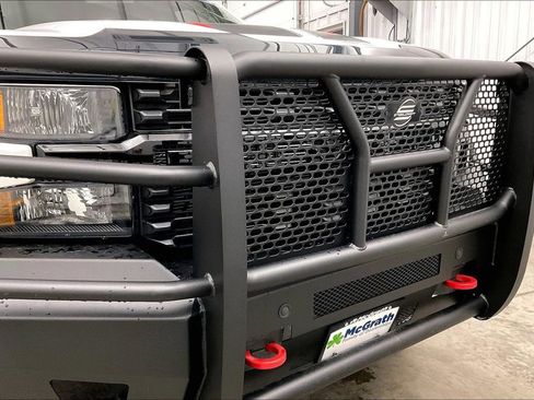 Used 2019 Chevrolet Silverado 1500 Custom Trail Boss w/ Custom Convenience Package AWD/4WD image 30