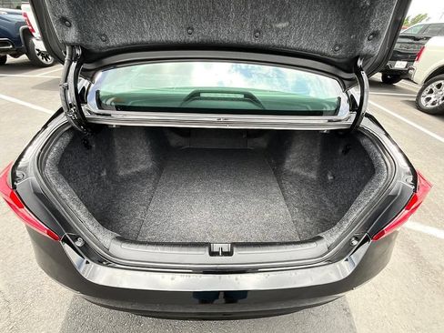 Used 2021 Honda Accord Sport image 7