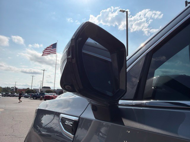Used 2022 GMC Yukon XL Denali AWD/4WD image 19