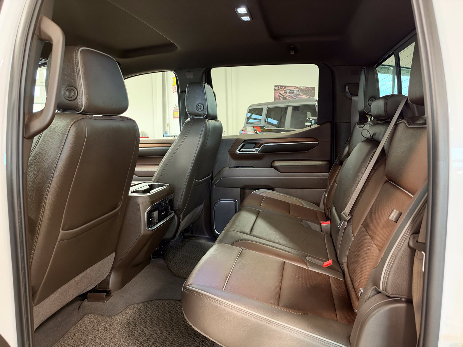 Used 2024 GMC Sierra 1500 Denali AWD/4WD image 34