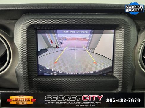 Used 2022 Jeep Wrangler Unlimited Willys image 21