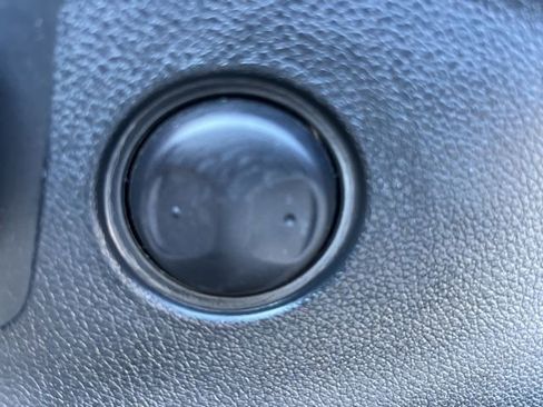 Used 2020 Kia Sorento LX w/ LX I4 Convenience Package image 9