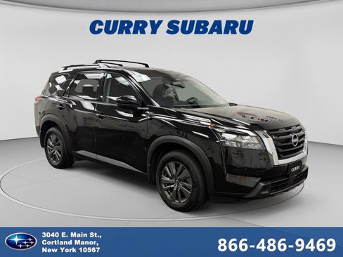 Used 2024 Nissan Pathfinder SV AWD/4WD image 7